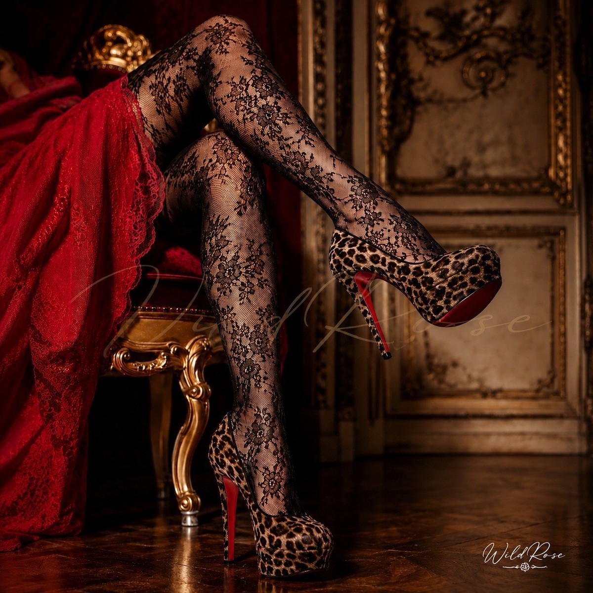 Christian Louboutin ヒョウ柄ハイヒールパンプス CHRISTIAN LOUBOUTIN Leopard Print Pony Hair Bianca Platform Heels