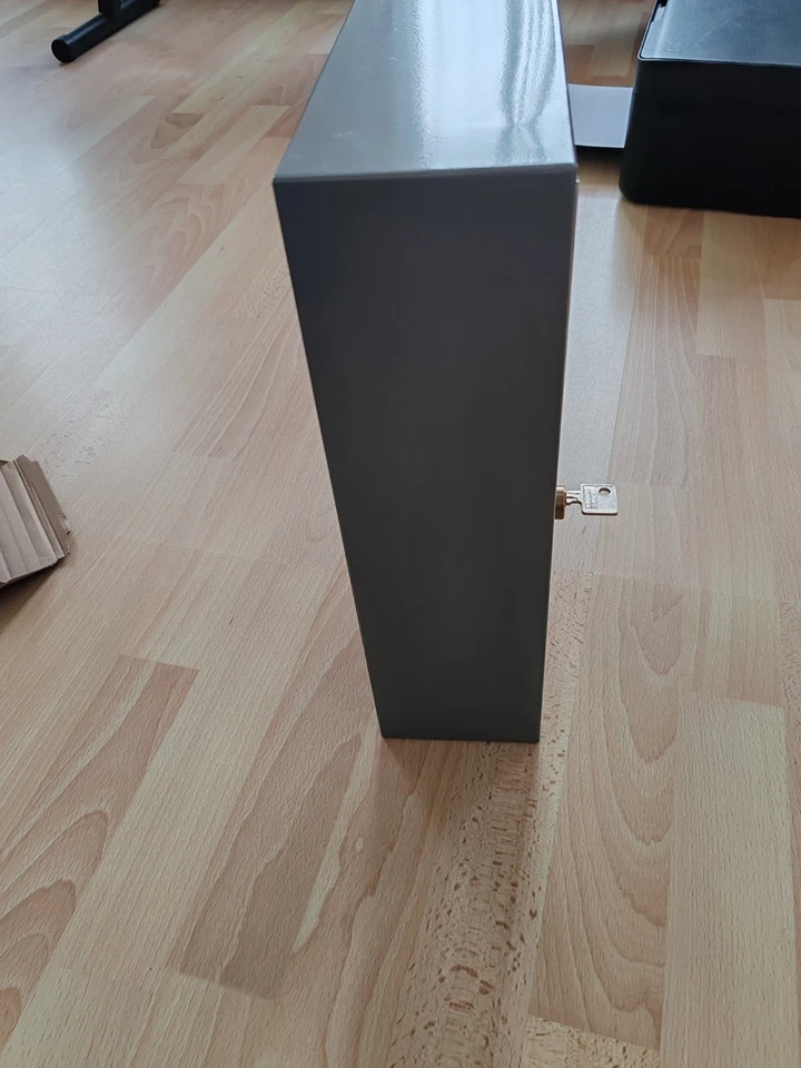 Burg Wächter Schlüsselschrank mit 108 Haken Stahlschrank für Werkstatt Betrieb - Bild 4 von 4