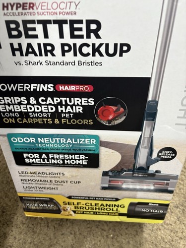 Shark Hz700 Ultralight Pet Pro Powerfins Self Cleaning Brushroll Brand New - Picture 4 of 5