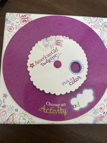 American Girl Truly Me Activity Box Zifferblatt Rad Farbe auswählen Handwerk Rezepte Spiel - Bild 1 von 6