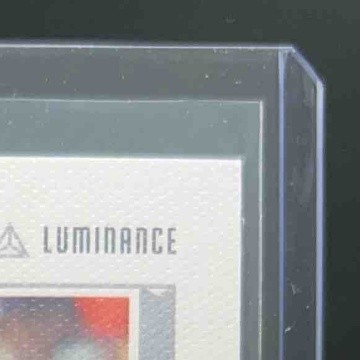 2021 Panini Chronicles Justin Fields Luminance Update Rookies Pink #203 RC - Picture 9 of 10