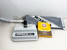 Oreck XL Classic Upright Vacuum Cleaner RU2200RD w/manual, Bags,Extra Belt EUC