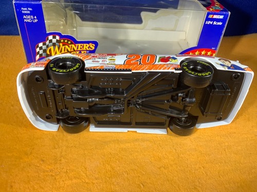 C9-45 TONY STEWART #20 HOME DEPOT - AUTOGRAPHED - 2000 PONTIAC GRAND PRIX - Picture 6 of 11