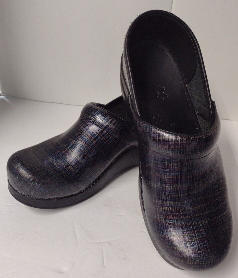 Dansko Women s Linen Patent Leather Clogs 406440202 Size EU 39 US 8.5 9