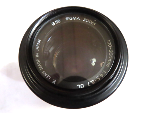 SIGMA 100 - 300 mm Zoom F4.5 - 6.7 DL Lens - Picture 2 of 11