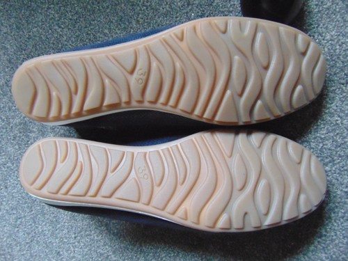 Ladies VAN-DAL Medford Blue Suede Sesame Pebble Print Flat Pumps Size 39 UK 6 - Picture 9 of 15