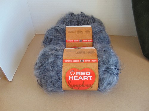 3 Vintage Skeins of RED HEART Acrylic Medium Worsted Symphony Yarn Charcoal NEW - Picture 2 of 6