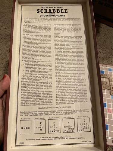 Vintage Scrabble Crossword Game  1982 Selchow & Righter No.17 16 - Picture 4 of 4