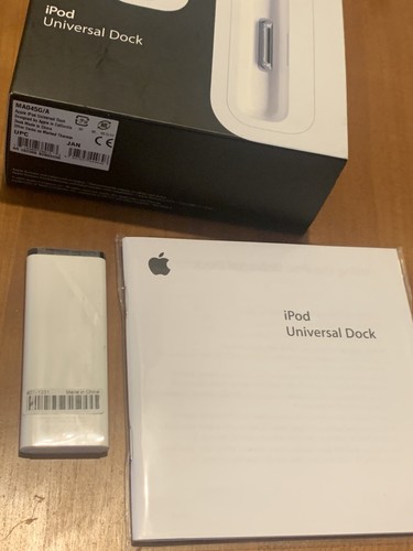 Apple Universal Dock for iPod MA045G/B White Including remote and dock inserts + - Picture 7 of 9