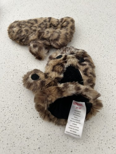 Gymboree Scarf and Mittens 2T-5T EUC - Picture 2 of 3