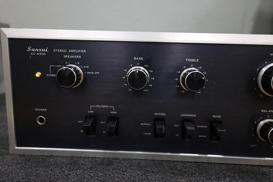 山水 Au-6500 集成放大器晶体管 状况良好 日本制造 — 第 3/4 张图片