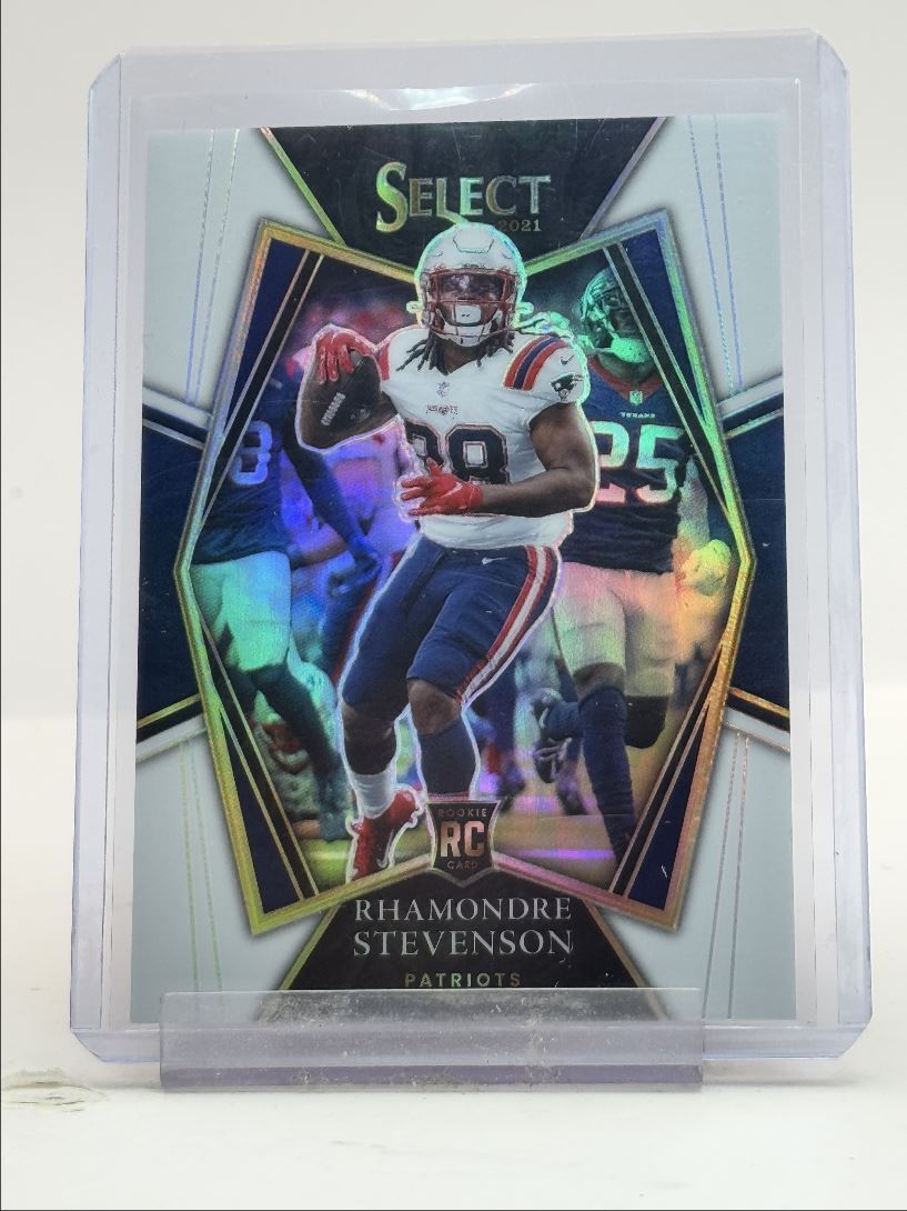 RHAMONDRE STEVENSON 2021 SELECT PREMIER ROOKIE WHITE PRIZM RC /35 Q1702