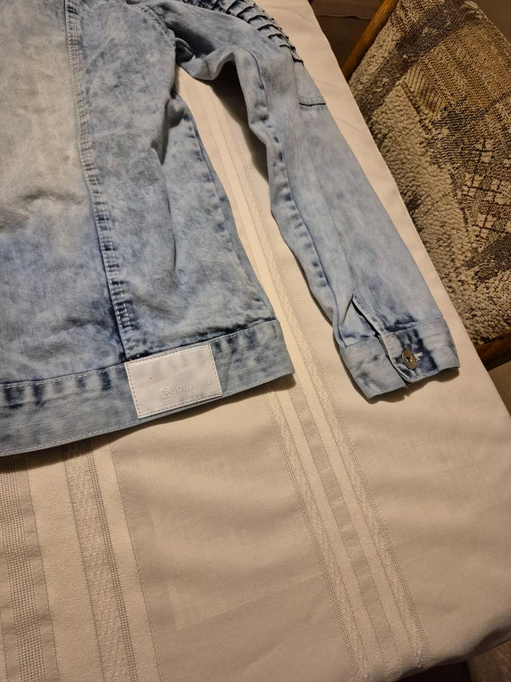 Jaqueta jeans feminina polo sul M azul claro botão de lavagem frontal algodão desbotado denim - Imagem 3 de 4