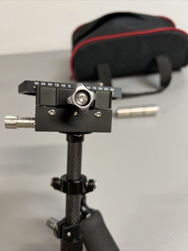 Laing Camera Stabilizer Telescoping Carbon Fiber w/ Case - Picture 11 of 15
