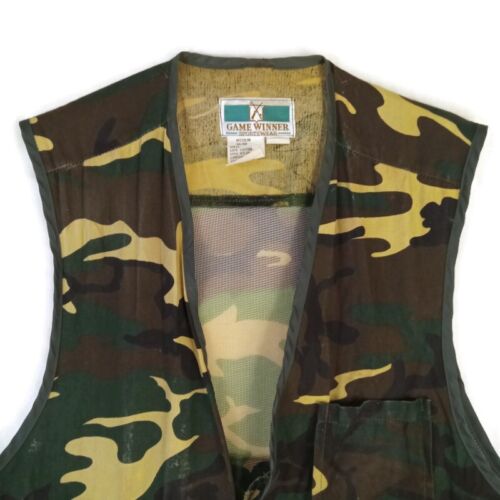 Game Winner Sportswear Hunting Vest Mens Sz M 38/40 Button Up Camoflauge Pockets - Picture 2 of 13