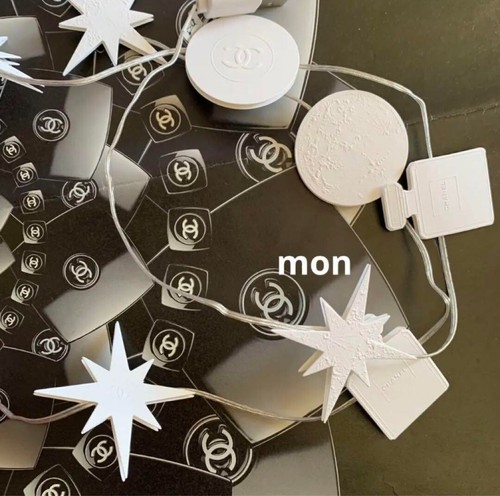 Chanel Paper Light LED Display USB type operation confirmed Novelty Limited RARE - Picture 5 of 8