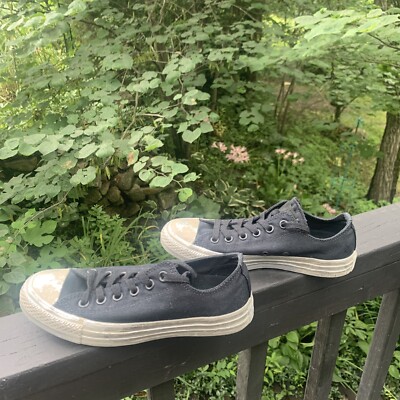 black spring converse