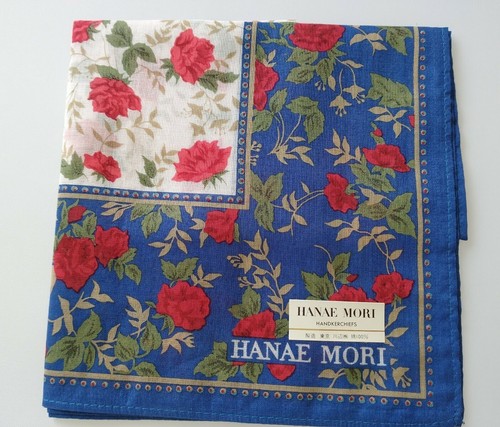 Hanae Mori NEW Handkerchief 100% Cotton RED ROSES WHITE BLUE square Pocket fabu - Picture 4 of 10