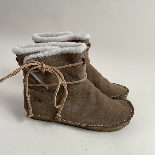 Clarks Boots Women 7.5 Oakwood Faraway Plateau Tan Suede Ankle Shearling Chukka - 第 2/7 張圖片