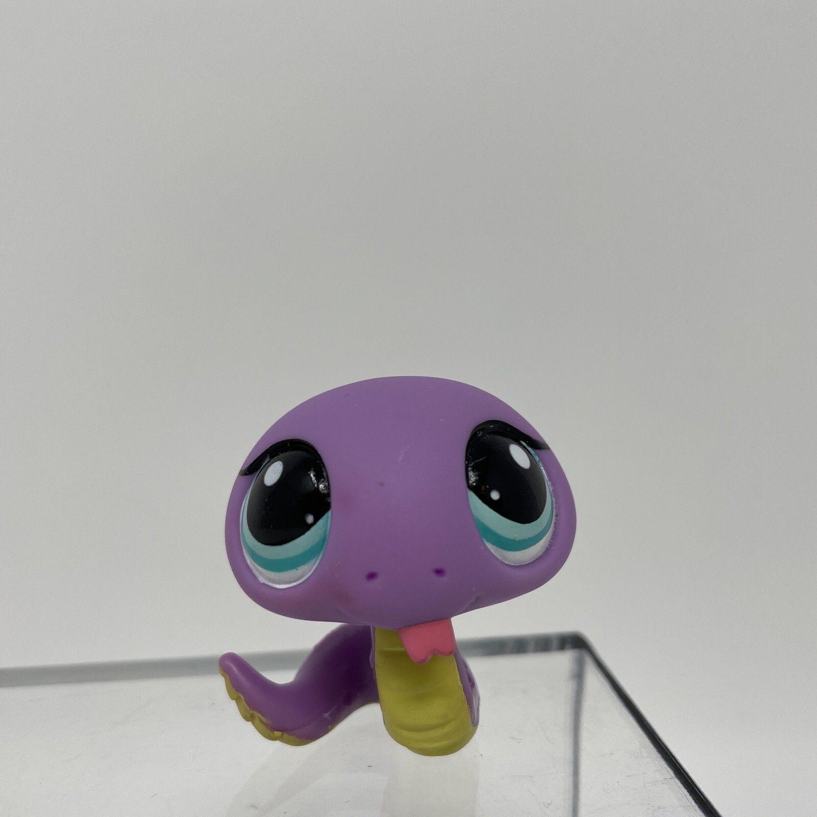 LPS Littlest Pet Shop 1828 Purple Snake Blue Dot Eye | eBay LPS Littlest Pet Shop 1828 Purple Snake Blue Dot Eye | eBay
