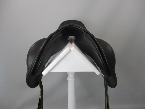 GFS Premier Monoflap Jump Saddle 17" - Picture 5 of 7