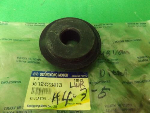GENUINE MERCEDES BENZ MB VAN MB100 & MB140 DIESEL REAR ENGINE MTG INSULATOR SET - Picture 5 of 5