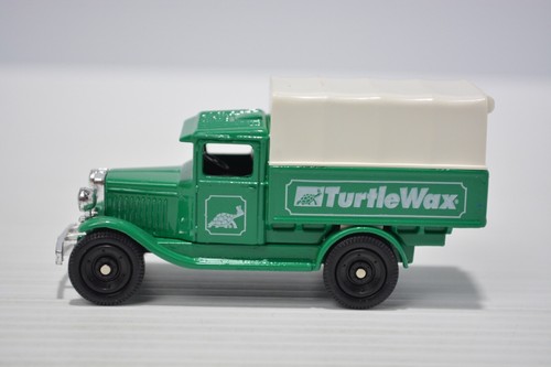 Oxford Diecast Routemaster and Turtle Wax Truck - Picture 7 of 11