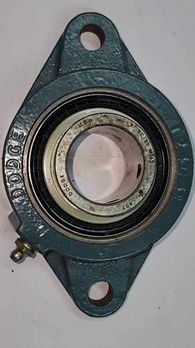 SC 35 MM 207 Mount Bearing NEW OPEN RUSTED DODGE USA 35MM UCFL TYPE SC35 207 - Video 1 of 1