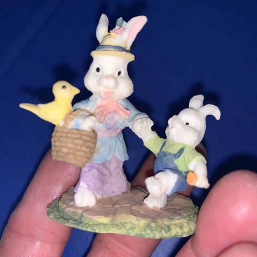 Lot Of 3 Vintage Mini Easter Village Figurine Bunny Rabbit Boy Couple Date - Picture 8 of 18
