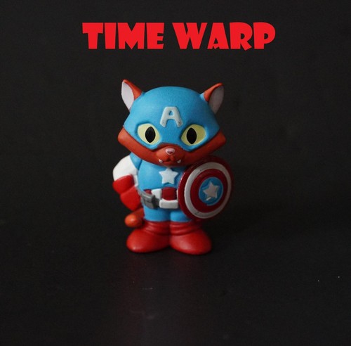 FUNKO 2020 MARVEL BATTLEWORLD CAPTAIN AMERICAT 1.5" FIGURE - Picture 1 of 2