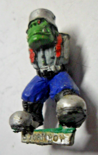 Warhammer 40k Ork Rogue Trader Ork Blood Axe Stormboy steel helmet rare Y430 - Picture 6 of 6