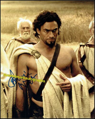 Dominic West 300 Spartans Theron Battle of Thermopylae Autograph UACC