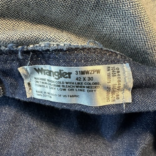 Wrangler 31 MWZPW Relaxed Jeans Mens 42x30 Denim Western Cowboy Boot Cut New - Picture 14 of 18