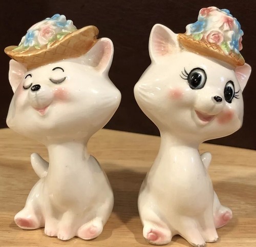Cat Salt and Pepper Shakers Japan Porcelain Vintage - Picture 14 of 17