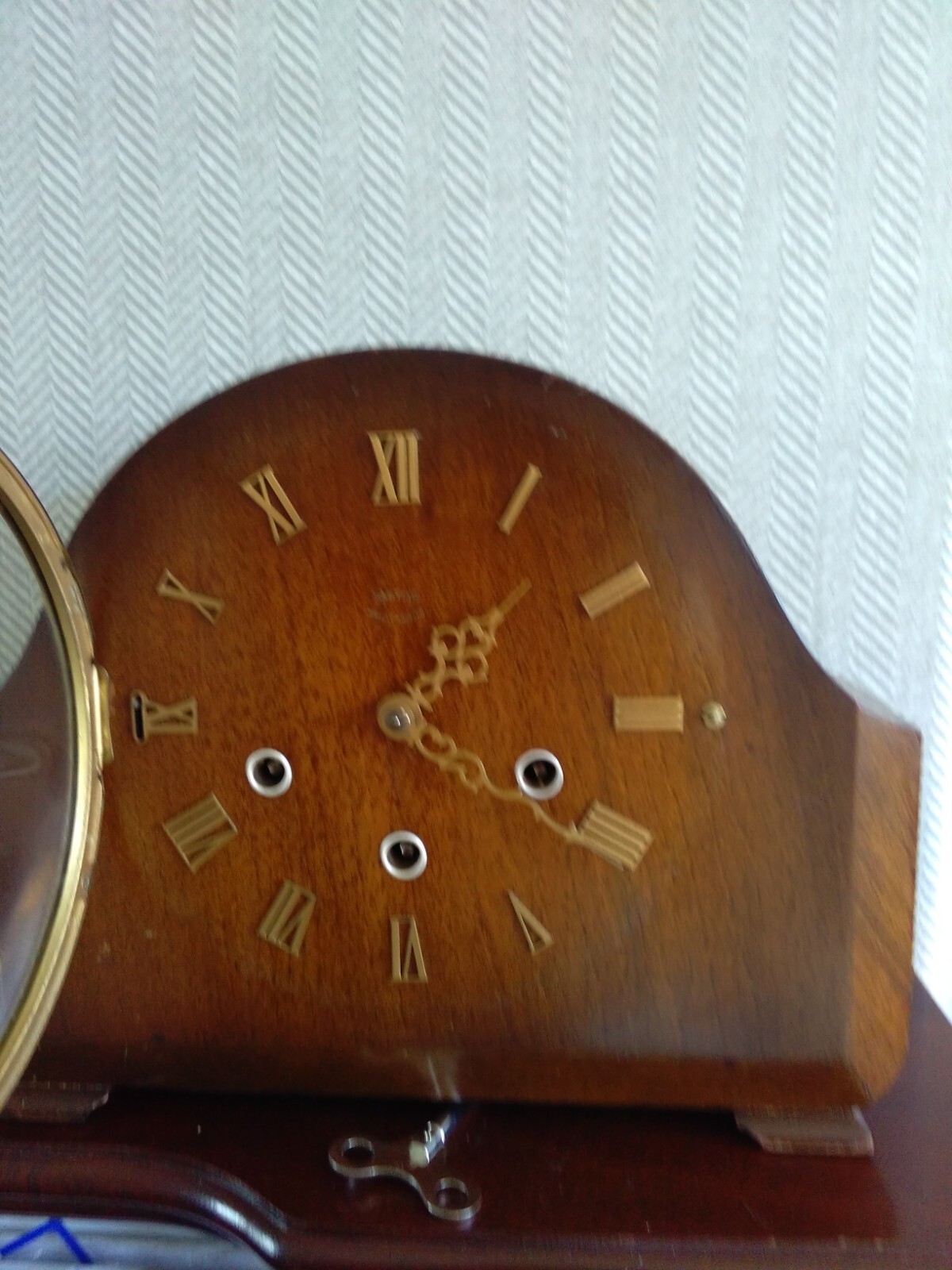 Picture 4 of 6