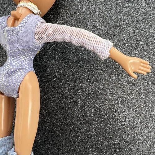 Bratz Play Sportz Gymnasts Gold Medal Yasmin Doll Sports Gymnastics Medalist - Picture 14 of 18