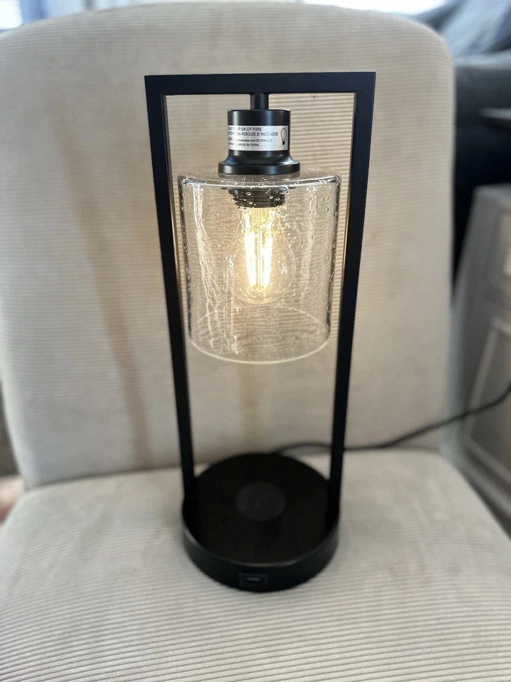 Modern Black Table Lamp with Glass Shade 3 dimmable functions - Edison bulb - Image 2 of 4
