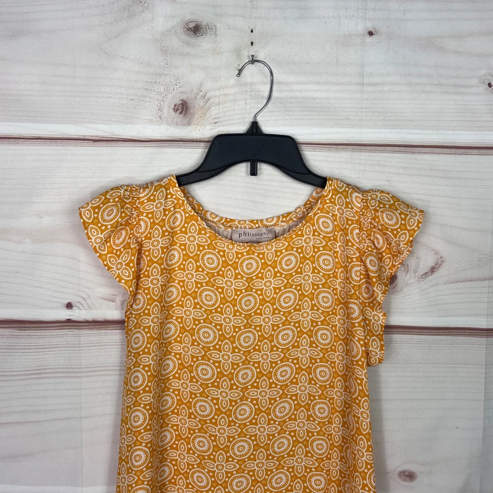 Blusa Philosophy Top Mujer Mediana Amarilla Geométrica Manga Acampanada Tejida Foto 2 de 4