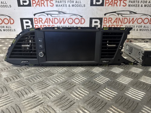 2017 Seat Leon Mk3 (5F) Radio Sat Nav Display Unit 5F0919606 Radio 5F0035877 - Picture 5 of 24
