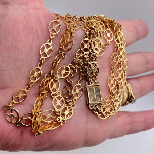 Decorative 3 strand necklace gold tone metal 40cm box clasp costume jewellery - Picture 7 of 7