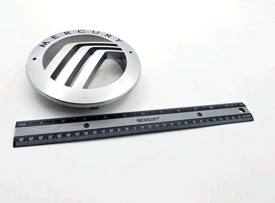 Mercury Mountaineer 2006-2010 parrilla delantera emblema logotipo insignia signo Foto 2 de 3