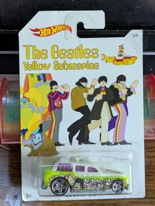 Hot Wheels The Beatles ミニカーセット Amazon | ホットウィール(Hot Wheels) ポップカルチャー