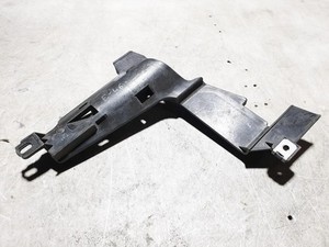 BMW 3 E46 Scheinwerferhalter links 1301073017 2.20 Petrol 125kw 2001 17429358