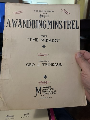 Partituras musicales de escenario M 1910 9x12 THE MIKADO 'A Wandering Minstrel' - Imagen 1 de 2