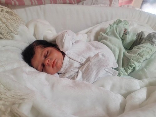 SELTENE SOLE Reborn Baby Puppe Isabella, Nikki Johnston von LUNARLULLABABIES Biracial - Bild 8 von 24