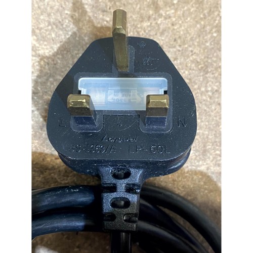 Compaq LE-9702B-01 Power AC Adapter Charger Black Wall Mounted for Notebook - Picture 6 of 9