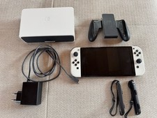 Nintendo Switch OLED-Modell HEG-001 64GB Handheld-Spielekonsole - Weiß