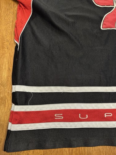 Camiseta deportiva vintage Damani Dada Supreme Hip Hop XL Y2K Streetwear JNCO rara negra roja - Imagen 7 de 12