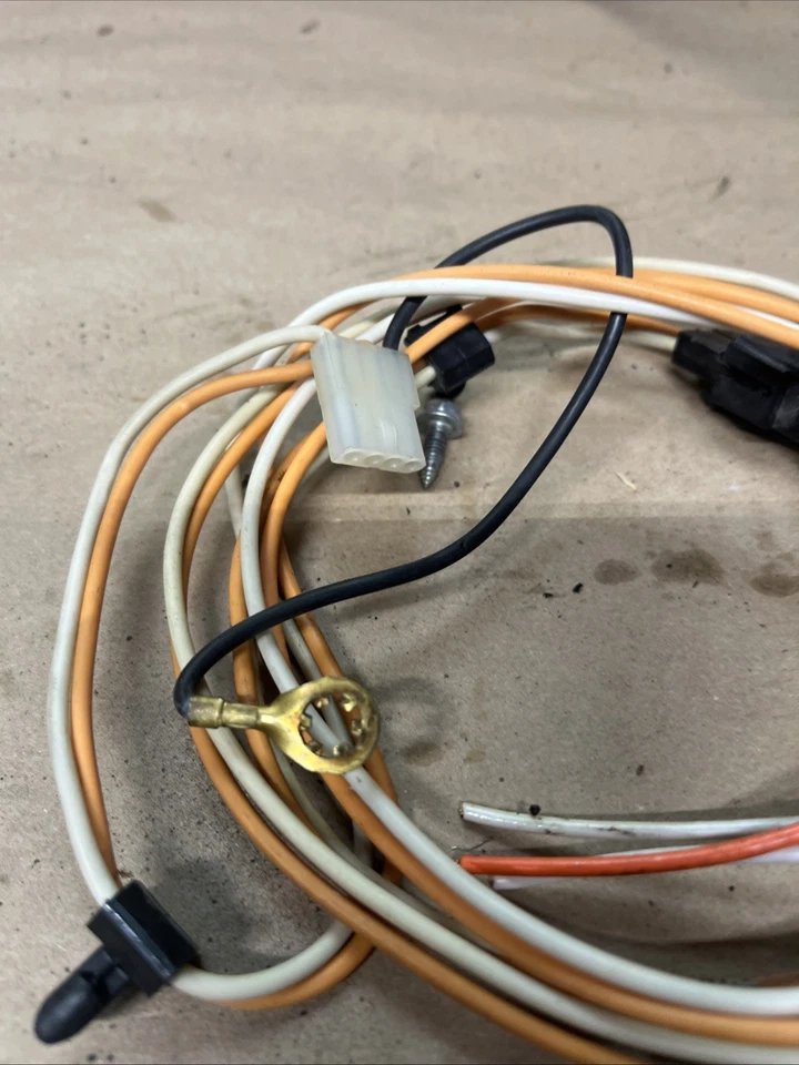 Chicote de fios superior Camaro Firebird 82-92 - Imagem 2 de 2