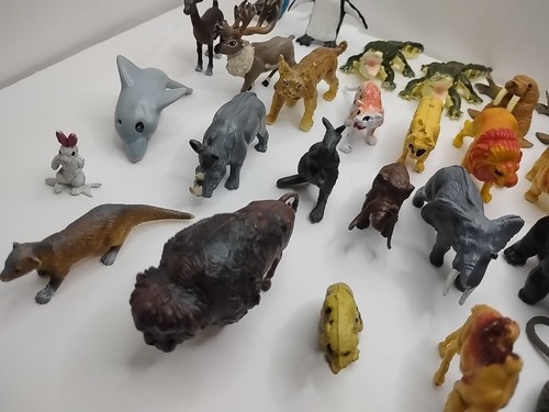 Huge Lots Of Vintage Plastic Toy Zoo/ Farm Animals, Zoo Animals, Reptiles + More - Picture 11 of 19